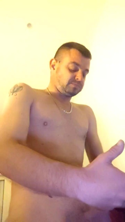 Mikacore live cam on Cam4