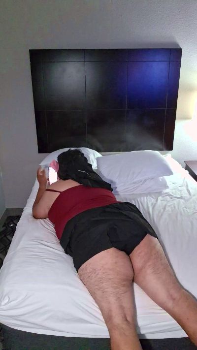 Mike2302radio live cam on Cam4