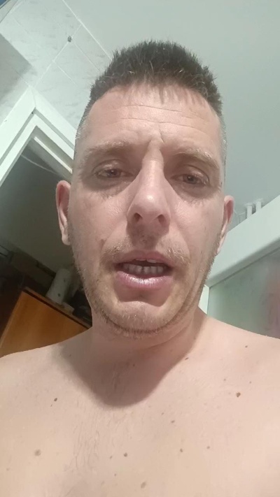 MikeGary21 live cam on Cam4
