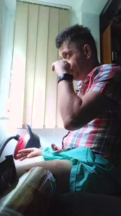 MikeGary21 live cam on Cam4