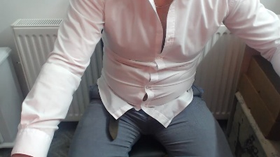 MikeMaster30 live cam on Cam4