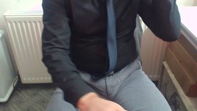 MikeMaster30 live cam on Cam4