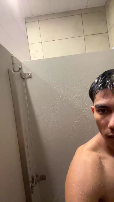 Mike_Rodriguez live cam on Cam4