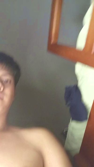 Mike_pretty live cam on Cam4