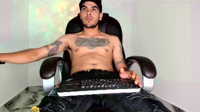 Mikee_scooth live cam on Cam4