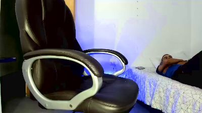 Mikee_scooth live cam on Cam4