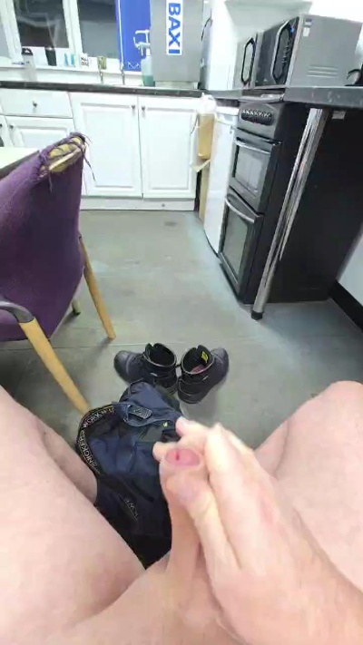 Mikekruger01 live cam on Cam4