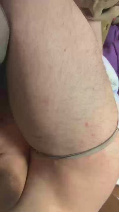 Mikesababy live cam on Cam4