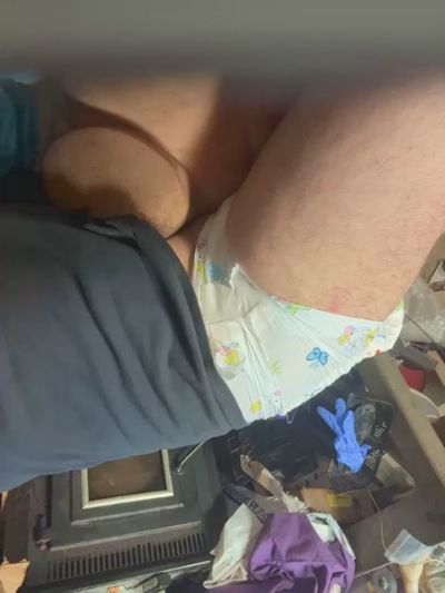 Mikesababy live cam on Cam4