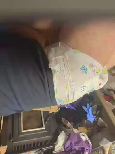 Mikesababy live cam on Cam4