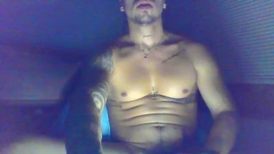 Mikescobar23 live cam on Cam4