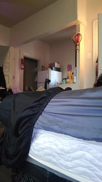 Mikeylikesit777 live cam on Cam4