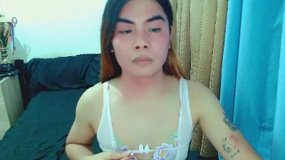 Mikhayla_ live cam on Cam4