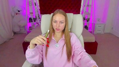 MilaAddams live cam on Cam4