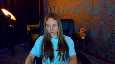 MilaAddams live cam on Cam4