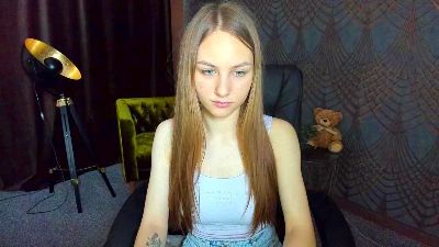 MilaAddams live cam on Cam4
