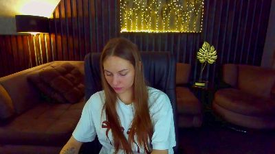 MilaAddams live cam on Cam4