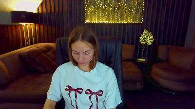 MilaAddams live cam on Cam4