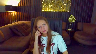 MilaAddams live cam on Cam4