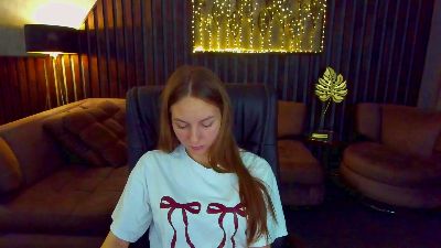 MilaAddams live cam on Cam4