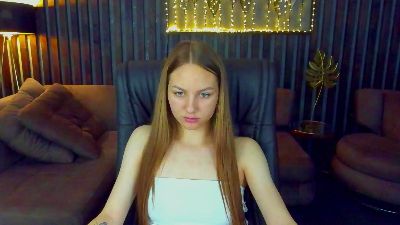 MilaAddams live cam on Cam4