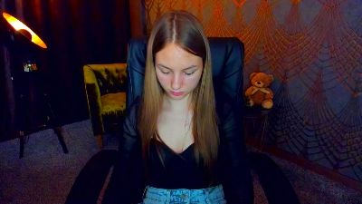 MilaAddams live cam on Cam4