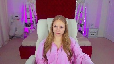 MilaAddams live cam on Cam4