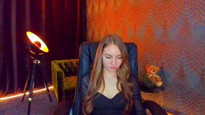 MilaAddams live cam on Cam4