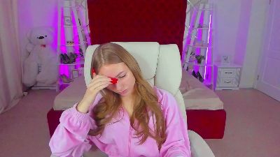 MilaAddams live cam on Cam4