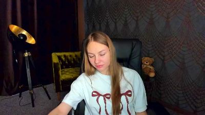 MilaAddams live cam on Cam4