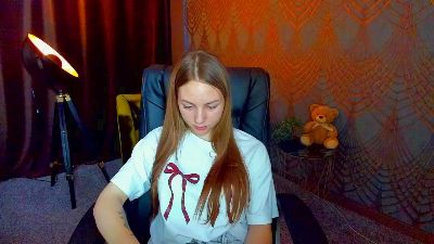 MilaAddams live cam on Cam4