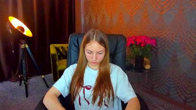 MilaAddams live cam on Cam4