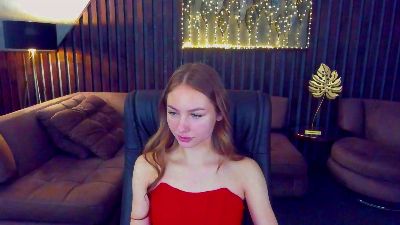 MilaAddams live cam on Cam4