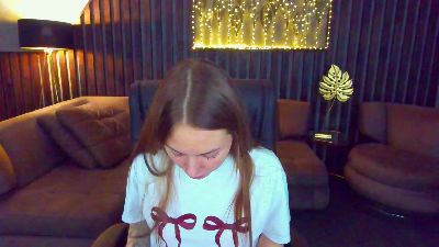 MilaAddams live cam on Cam4