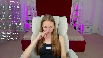 MilaAddams live cam on Cam4