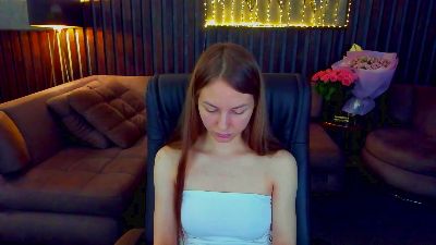 MilaAddams live cam on Cam4