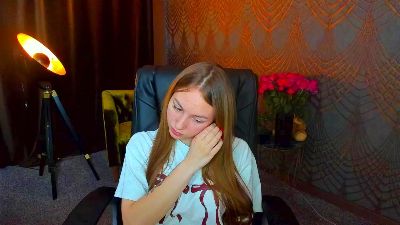 MilaAddams live cam on Cam4