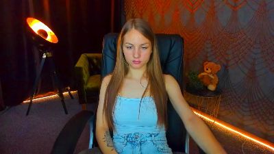 MilaAddams live cam on Cam4