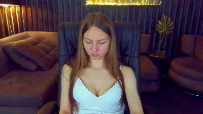 MilaAddams live cam on Cam4