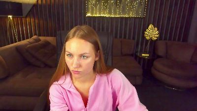 MilaAddams live cam on Cam4