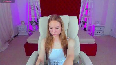 MilaAddams live cam on Cam4
