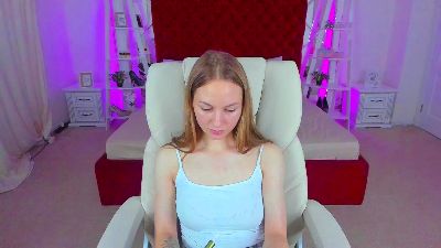 MilaAddams live cam on Cam4