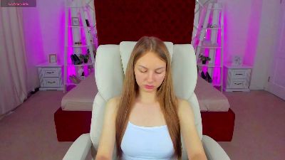 MilaAddams live cam on Cam4