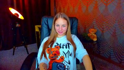 MilaAddams live cam on Cam4