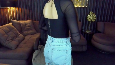 MilaAddams live cam on Cam4