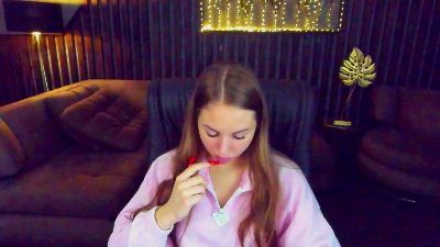 MilaAddams live cam on Cam4