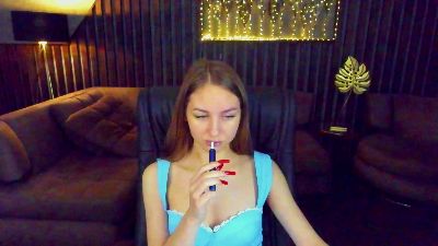 MilaAddams live cam on Cam4