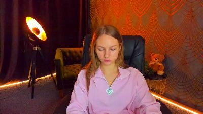 MilaAddams live cam on Cam4