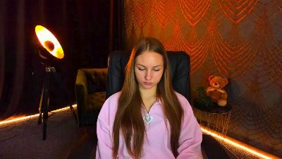 MilaAddams live cam on Cam4