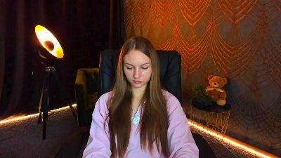 MilaAddams live cam on Cam4